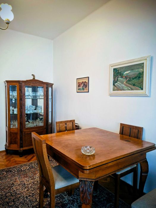 Аристократичен апартамент на Докторска градина !