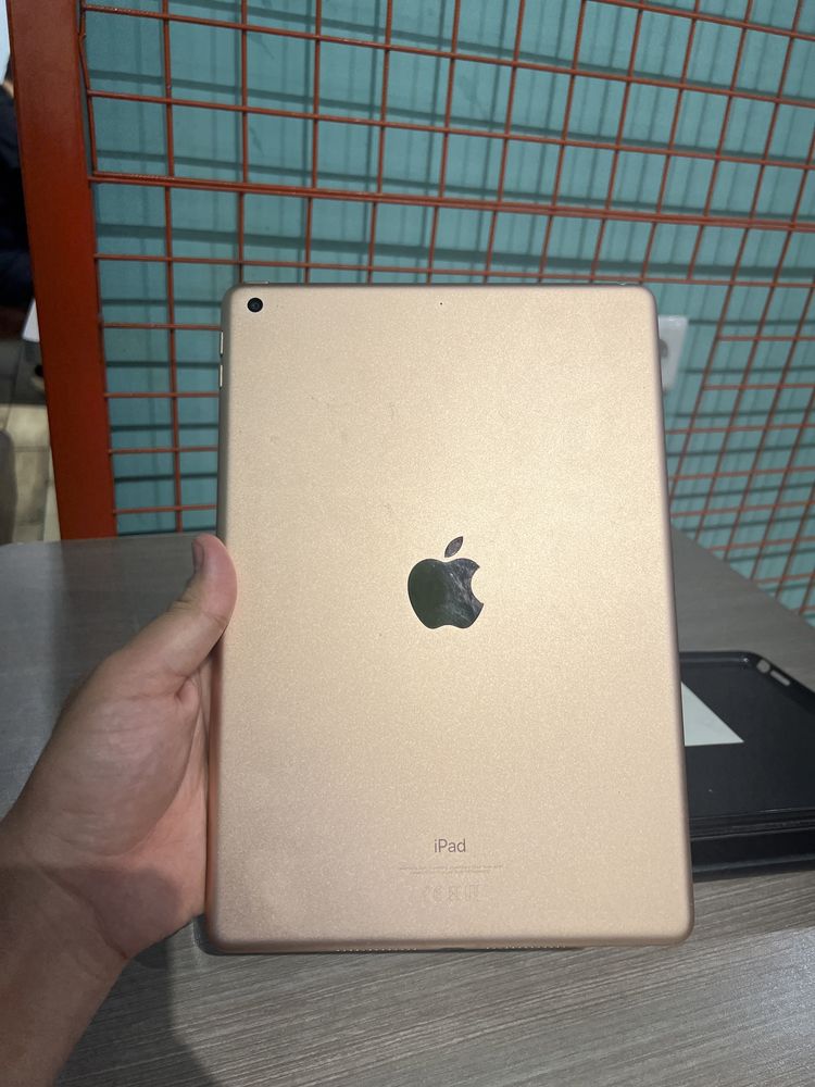 Ipad 6gen 32гб идеальный