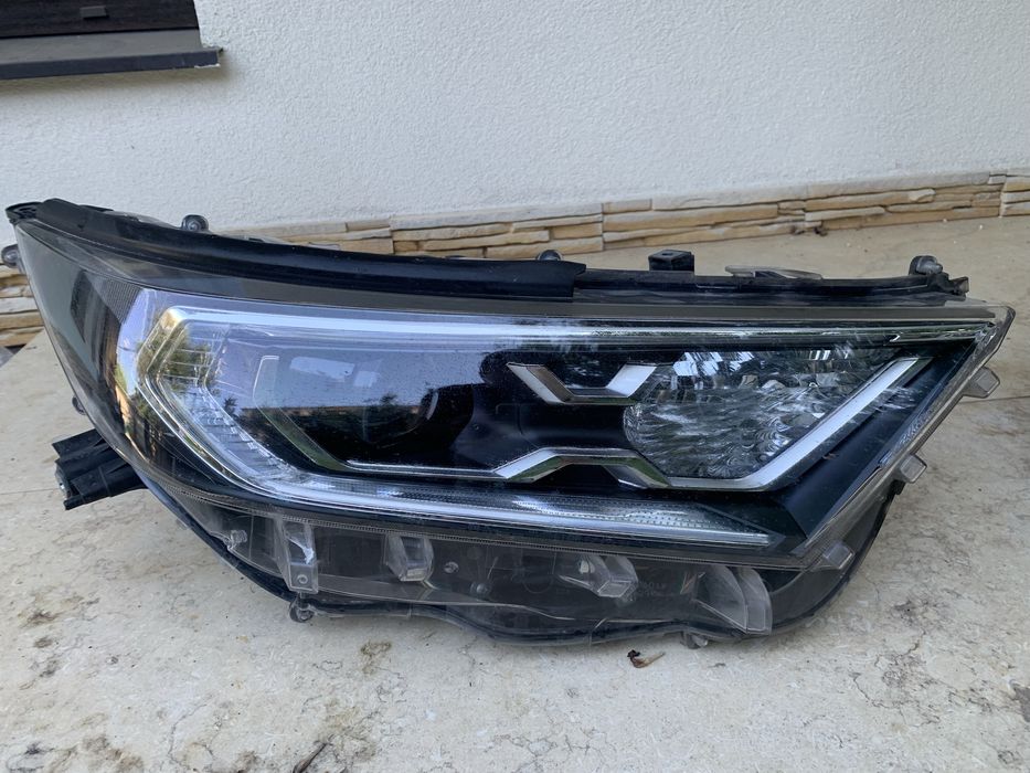 Far dreapta Toyota Rav 4 full led an 2019/2020/2021/2022/2023/2024
