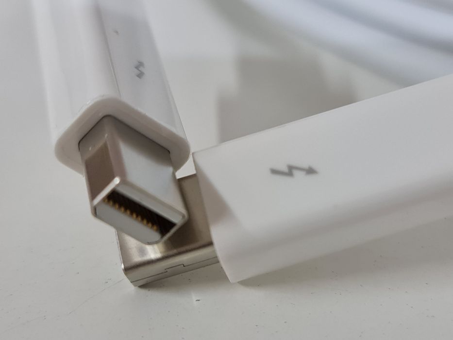 Кабель Apple Thunderbolt 2 cable  (MD861ZM/A)