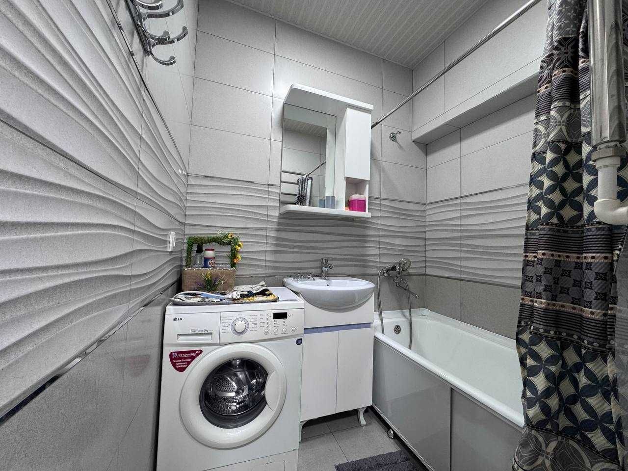 Аренда в центре, ориентир ГУВД, 2/2/9 хороший евроремонт =