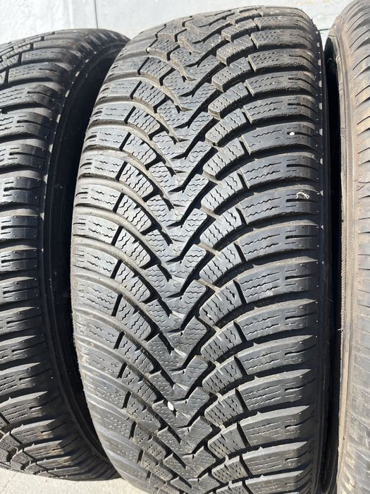 4 бр. зимни гуми 205/55/17 Falken DOT 0921 6-7 mm