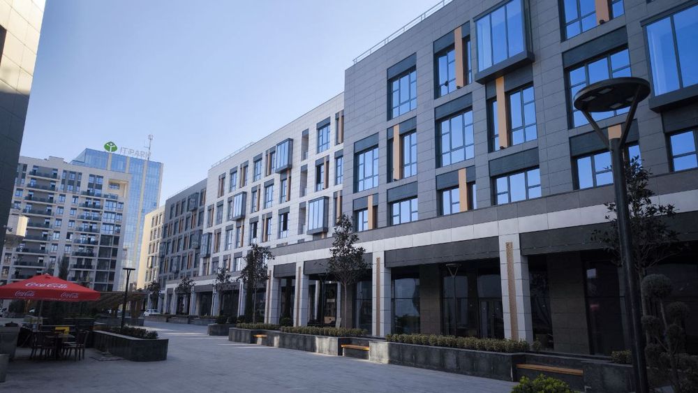 Аренда помещения 93 м2 в новом БЦ на Махтумкули (ТЛ)