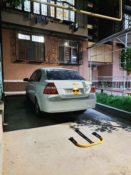 Аренда дома !!! Себзар Ц 17 , 1 этаж с порковкой!!!