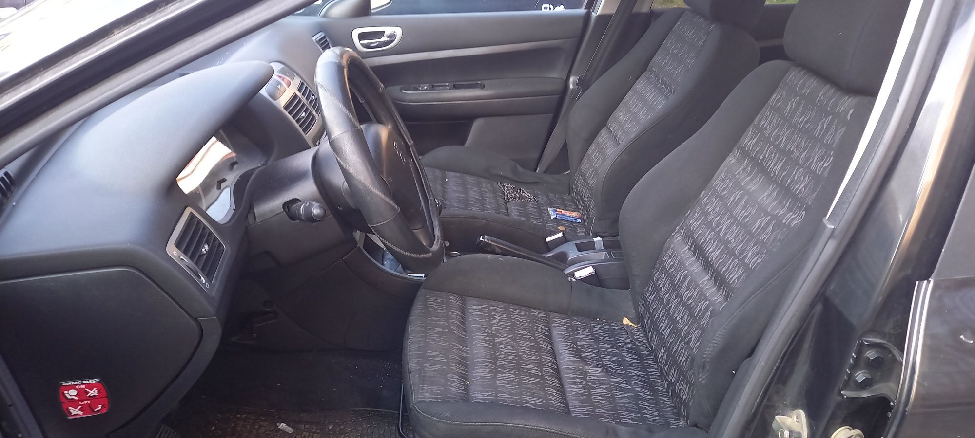 Peugeot 307 2.0 HDI 107 110к.с. на части