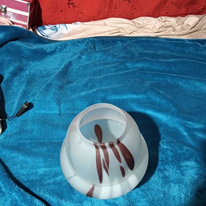 Veioza galle foarte frumoasa