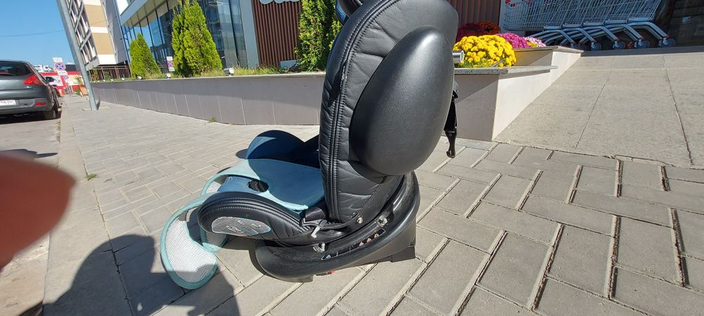 Детска столче за кола