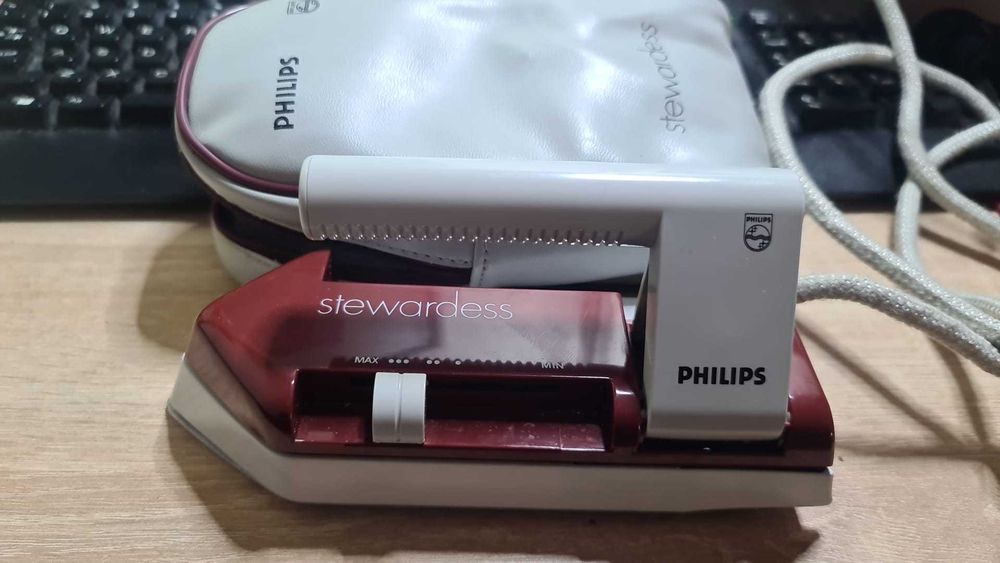 Fier de calcat mini pt. voiaj Philips Stewardess