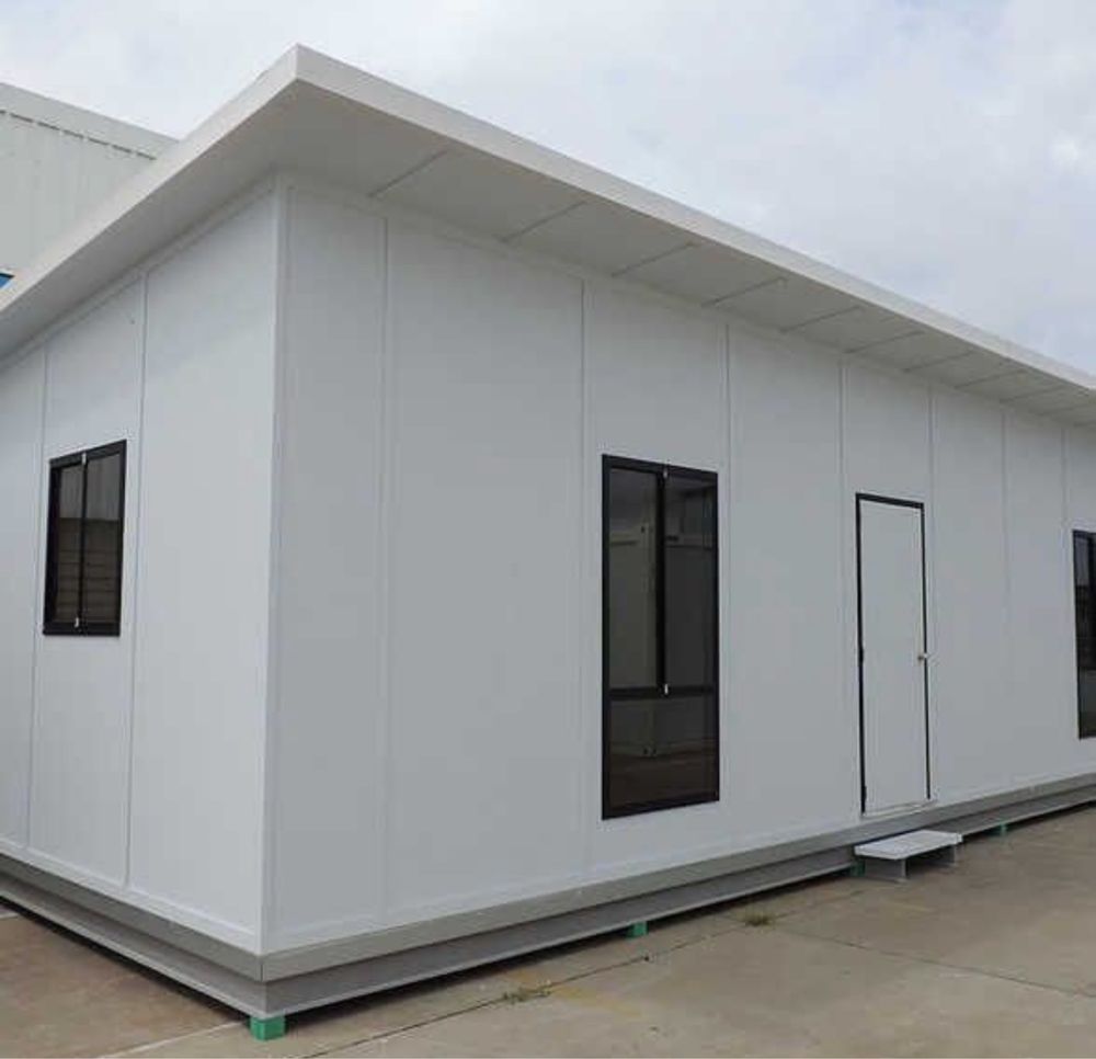 Case modulare pe structura metalica