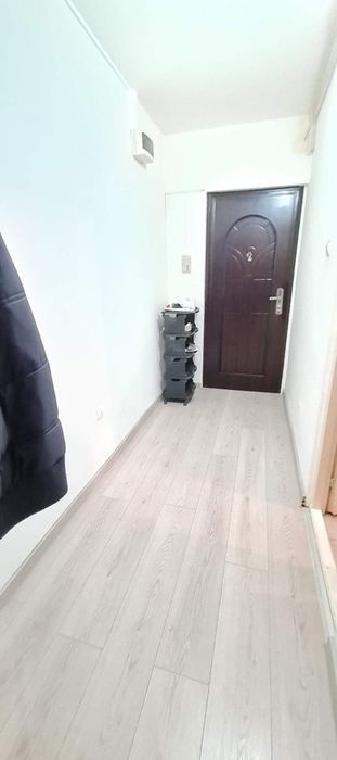 Inchiriez apartament 2 camere