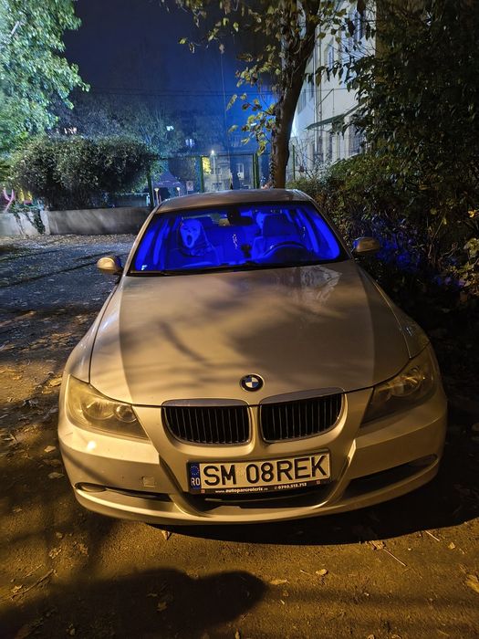 Vând BMW seria 3