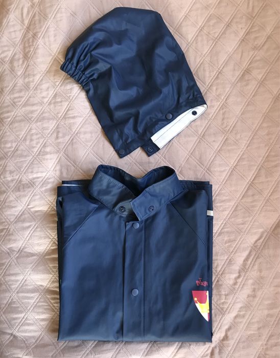 Дъждобран за ръст 128см.