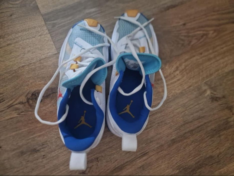 Спортни маратонки Jordan