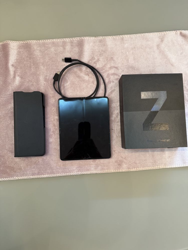 Samsung Galaxy Z Fold 3 5G