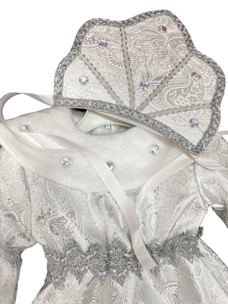 Новогодний костюм снегурочки 116-122 см для девочки