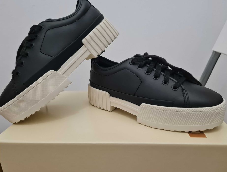 Adidasi Diesel, noi, 38