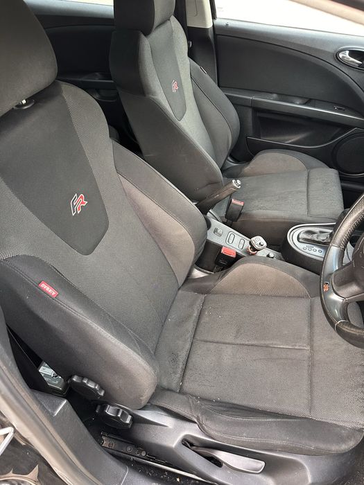 Седалки от сеат леон фр 1п / салон seat leon fr 1p