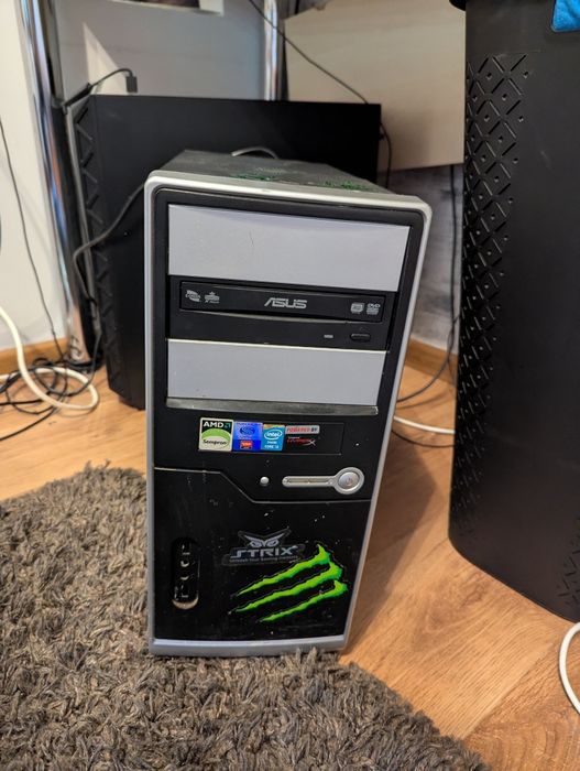 2 PC-uri i7-7700k GTX 1650; i3