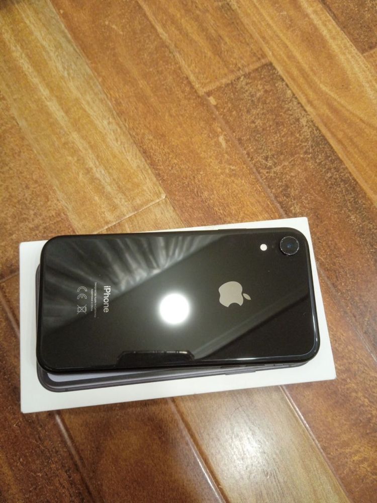 IPhone XR 64 , RU/A