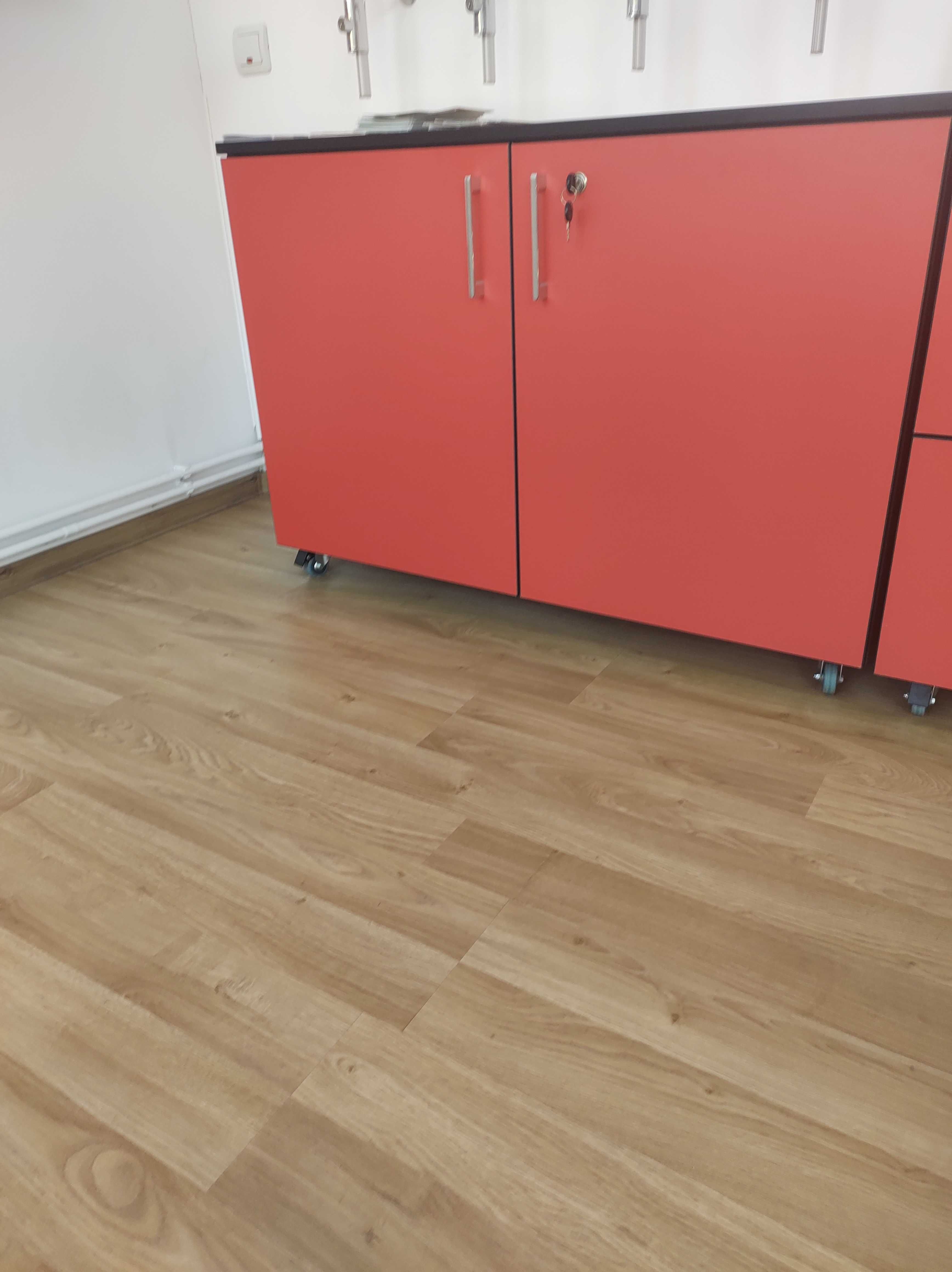 Comoda 3 bucati culoare rosie