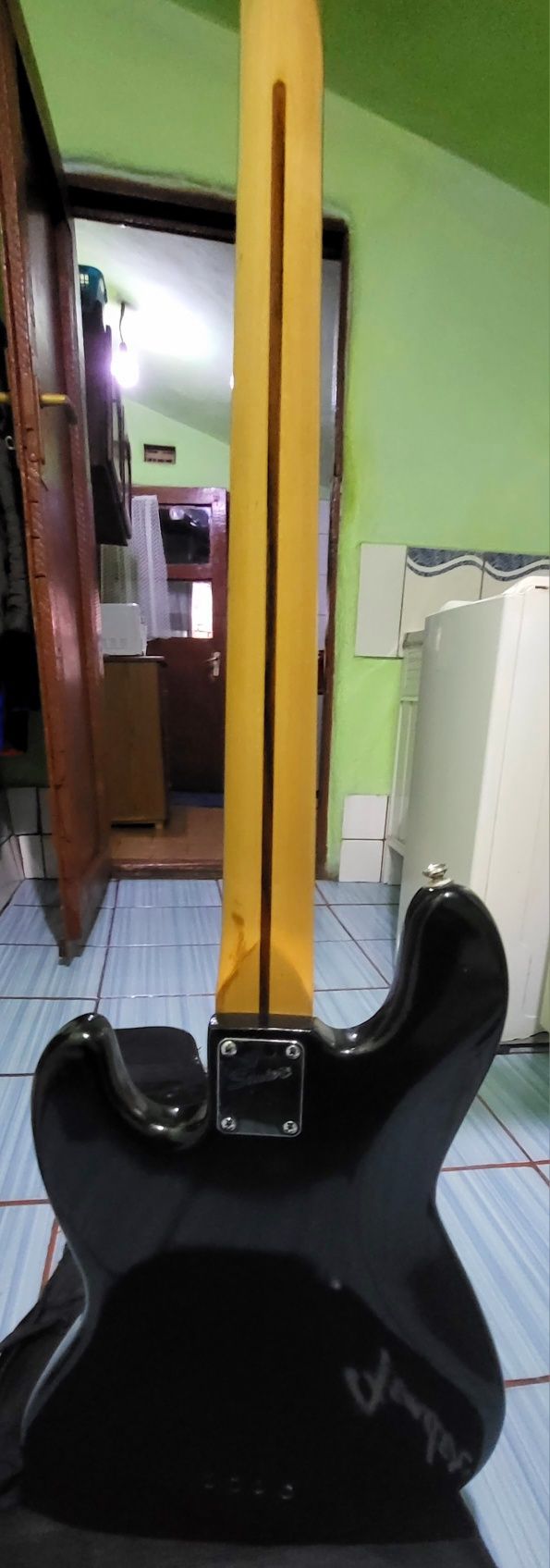 Bass Squier Standard Jazz