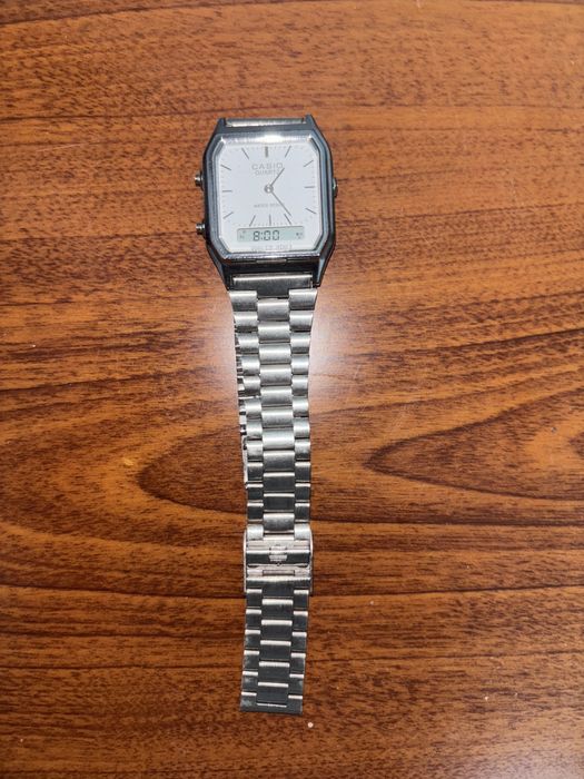 Часы casio quartz унисекс