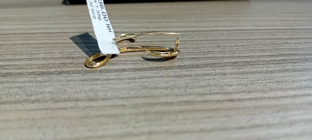 (Ag42) Brosa aur 18K 1.55gr B8889