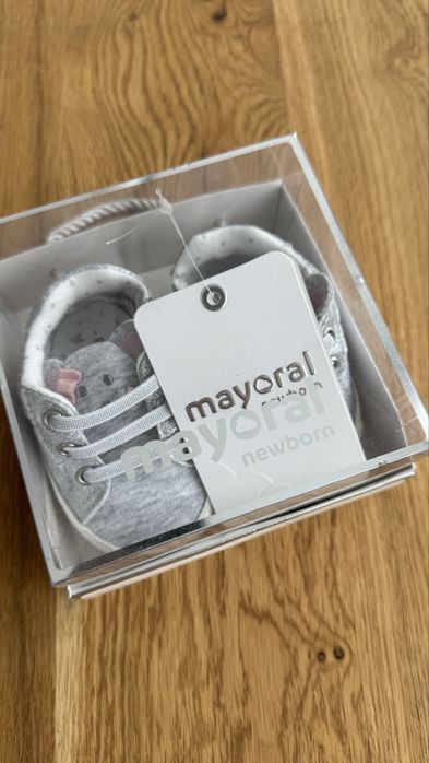 НОВИ Бебешки обувки Mayoral