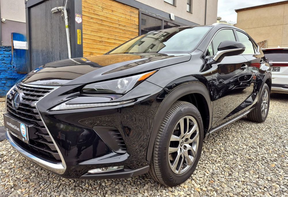 Lexus Seria NX NX300h/Conditie buna/Piele/Scaune incalzite/LED/ACC/Garantie/TVA