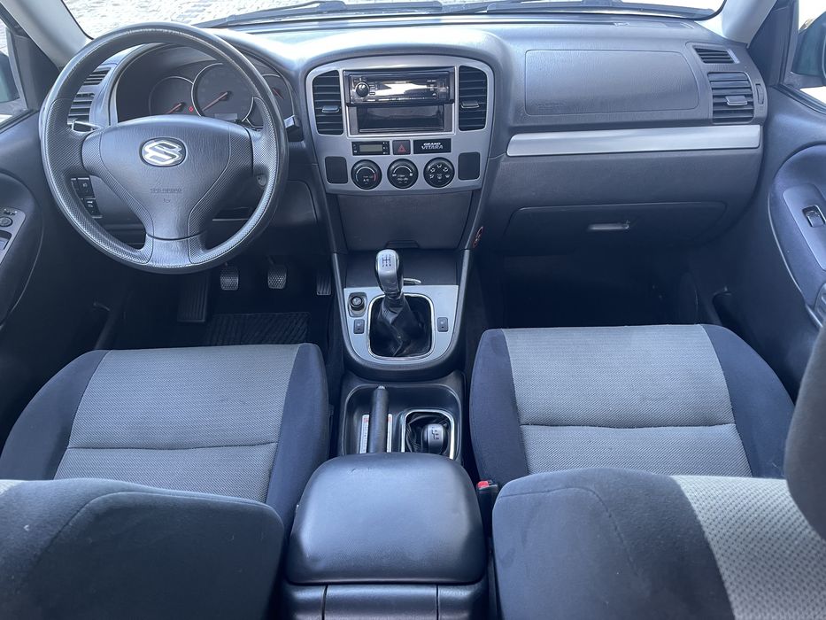 Suzuki Grand Vitara Suzuki Grand Vitara 1,6 benzina