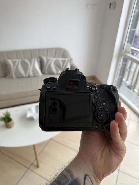 Camera Canon Eos 6D Mark 2 Ca Nou