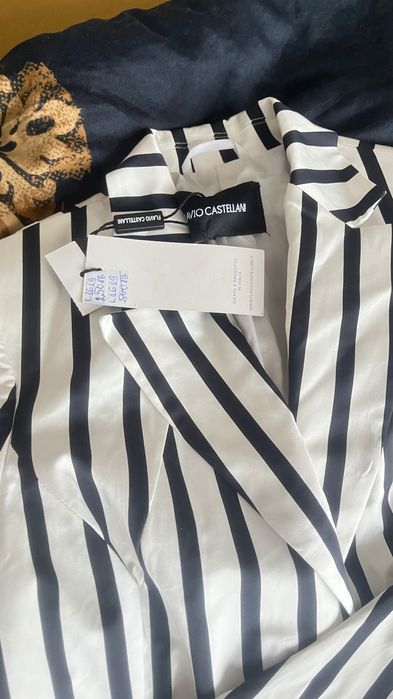 Сако произведено в Италия