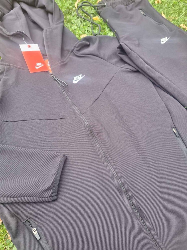 Дамски екипи nike/ нике