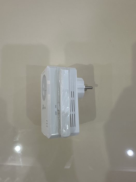 продам усилитель сигнала wifi tp-link WA860RE