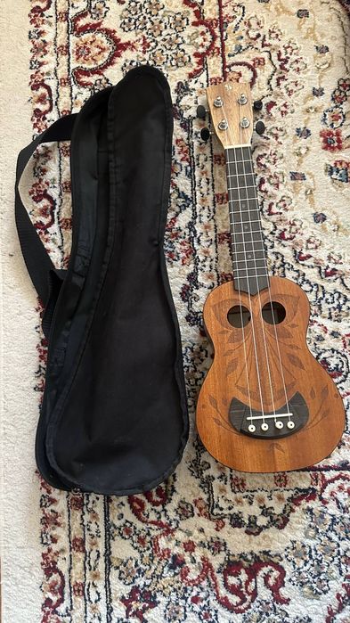 укулеле  {15 символов}