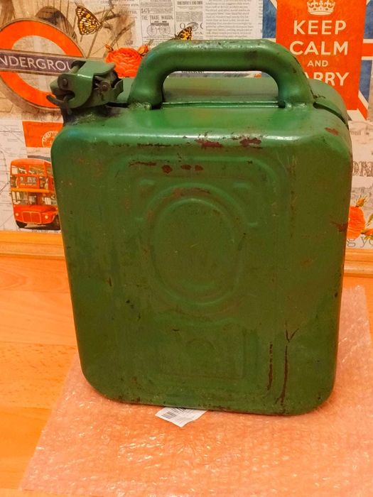 Канистра хозяйственная 10 литров