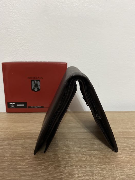 [Nou, in cutie] Portofel barbati din piele italiana