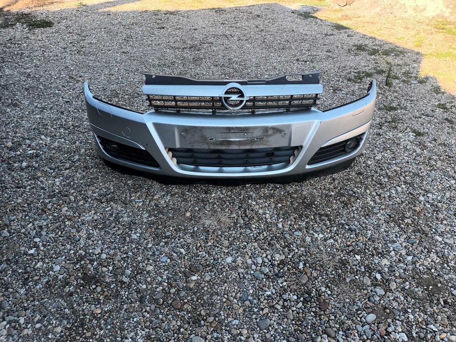 предна броня и маска с емблема за опел астра х OPEL ASTRA H