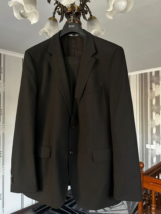 Мужской косют hugo boss