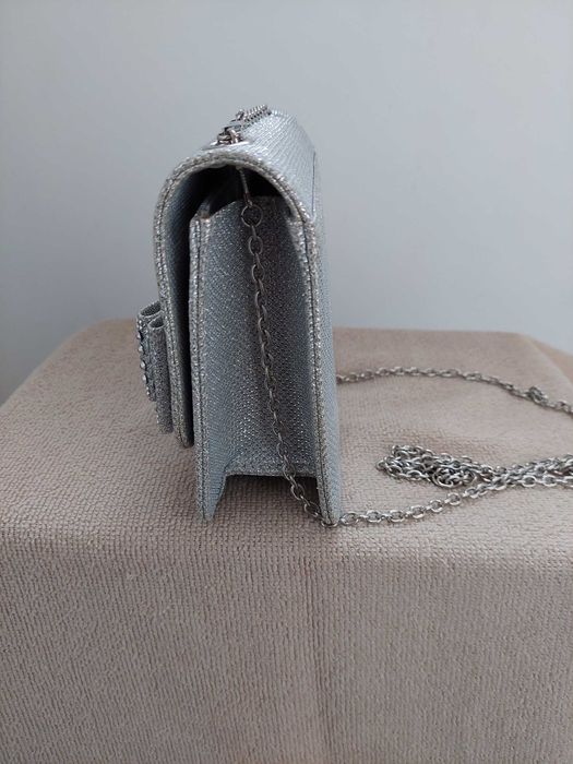 Сребриста чанта/ официална