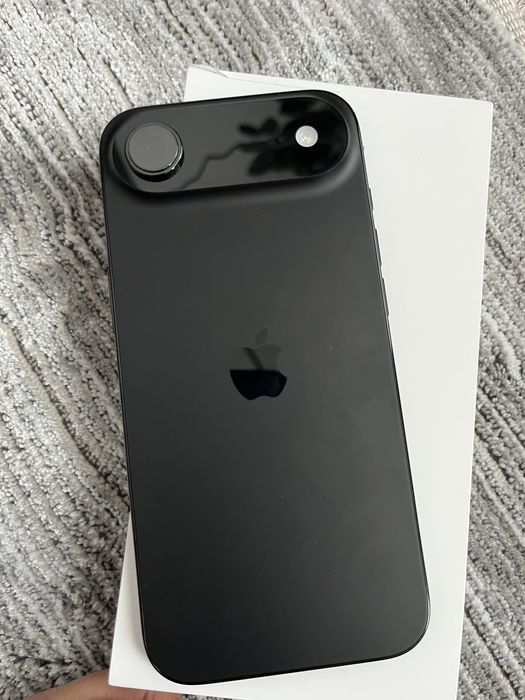 Iphone 17 Air с гарантией 1 год