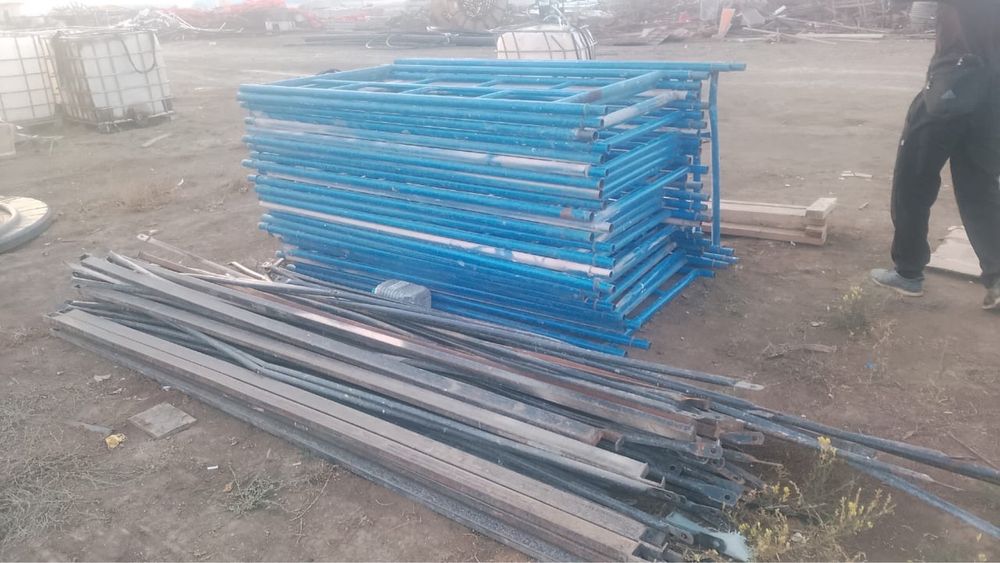 Леса строительные