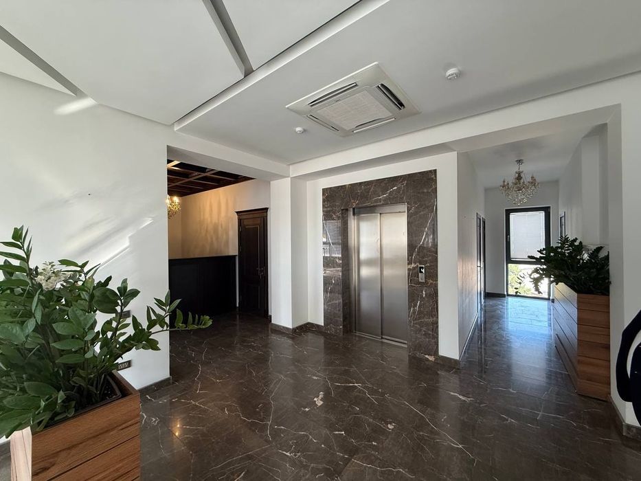 Cдаётся Отдельно стоящее Здание Орн гос Россия 1400м2 (N167)