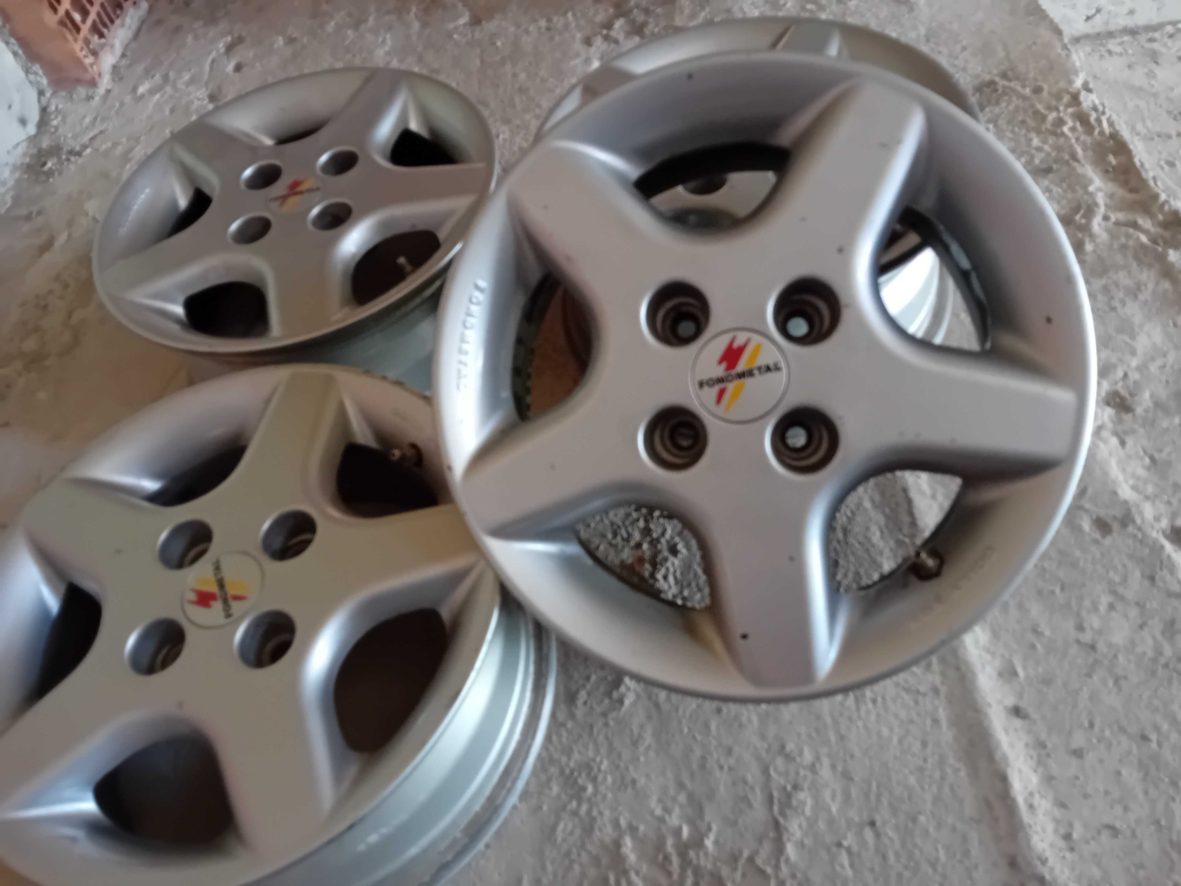 4бр.алуминиеви джанти 14-ки 4х100 ,6Jx14 ,et 33 за VW ,OPEL,HONDA