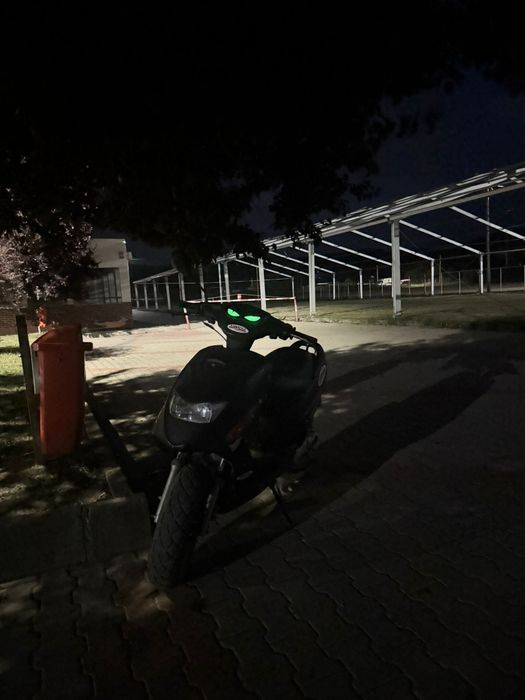 Scuter de vânzare 49cc