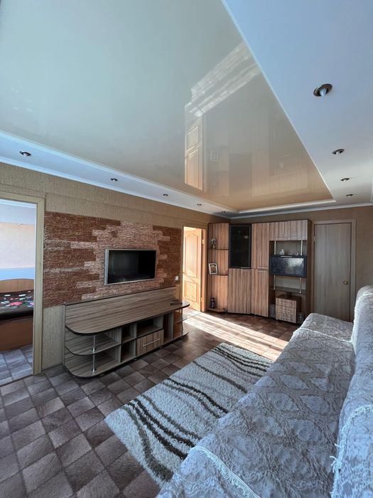 Продается 3-ех комн. квартиру с мебелью и быт. техник. Обмен. Торг.