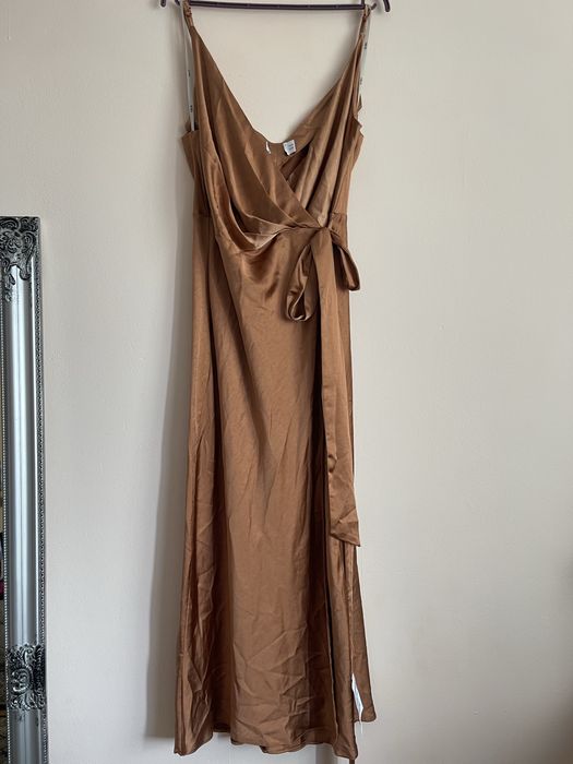 Rochie noua asos marimea M-L