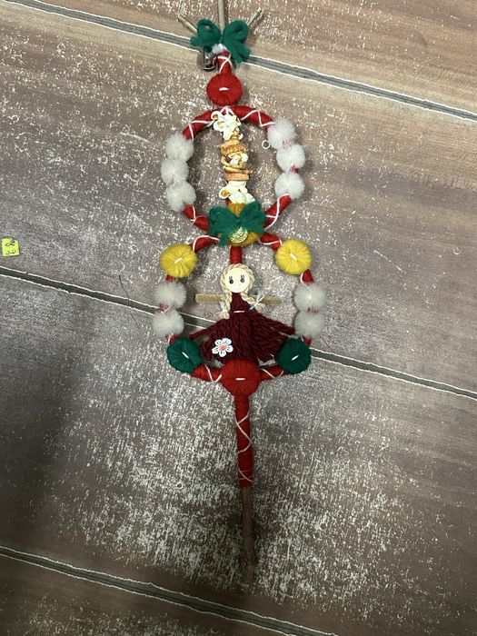 Сурвакници от естествен дрян