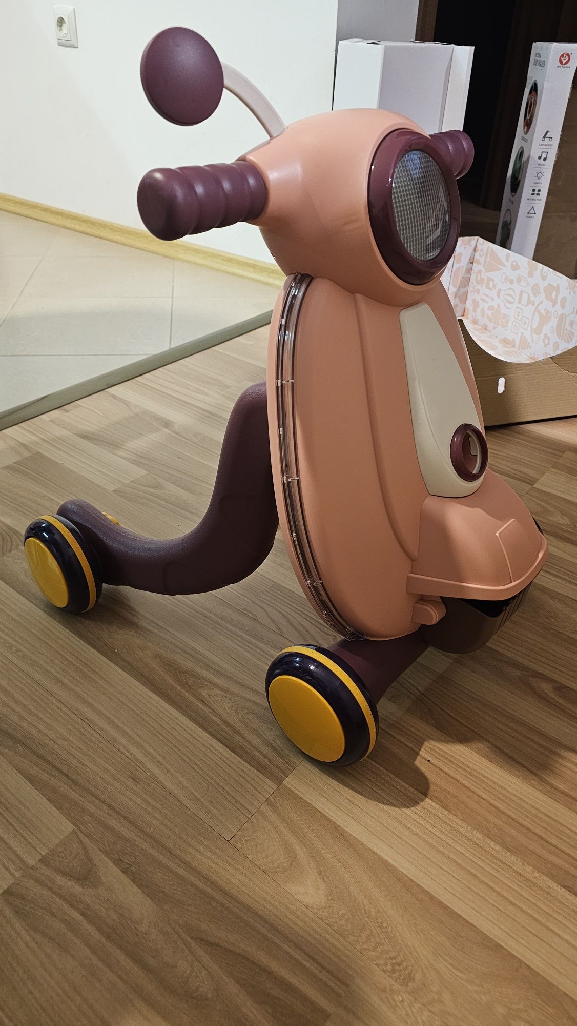 Музикална играчка за прохождане Baby Walker