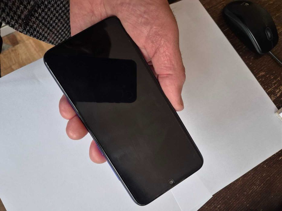 Продавам Xiaomi Redmi Note 7